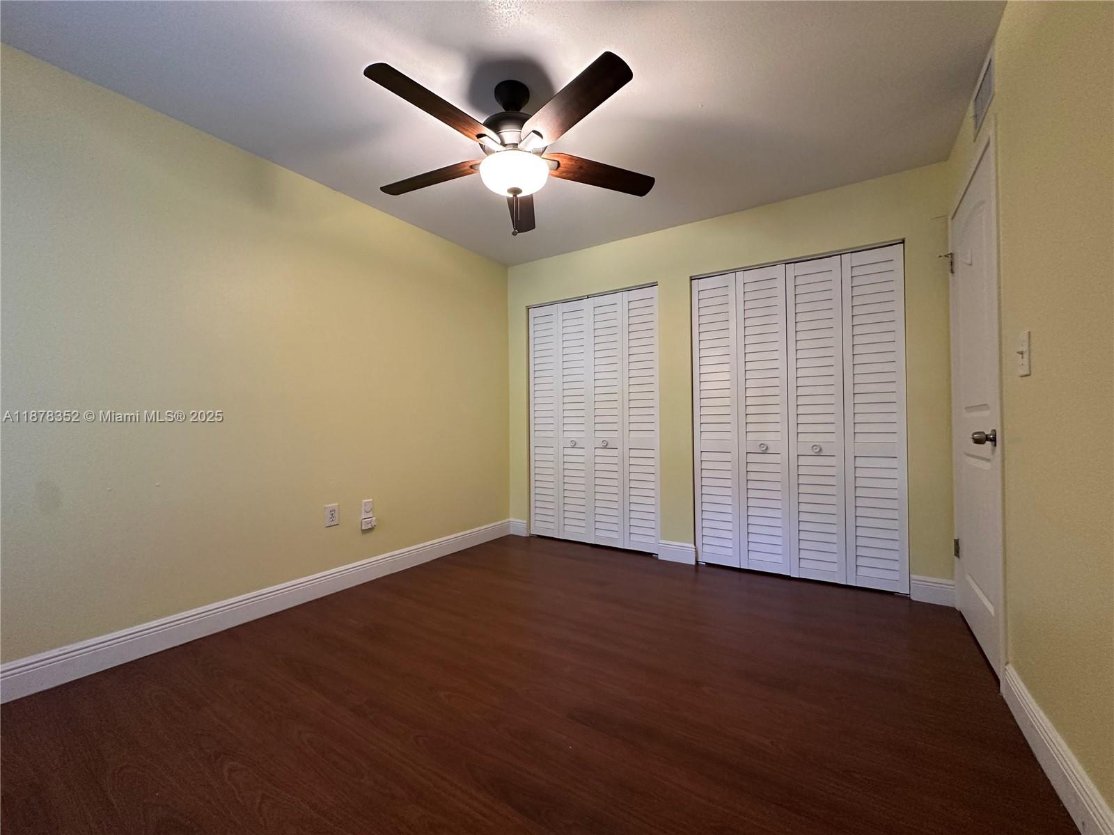 SAILBOAT POINTE CONDO - Residential