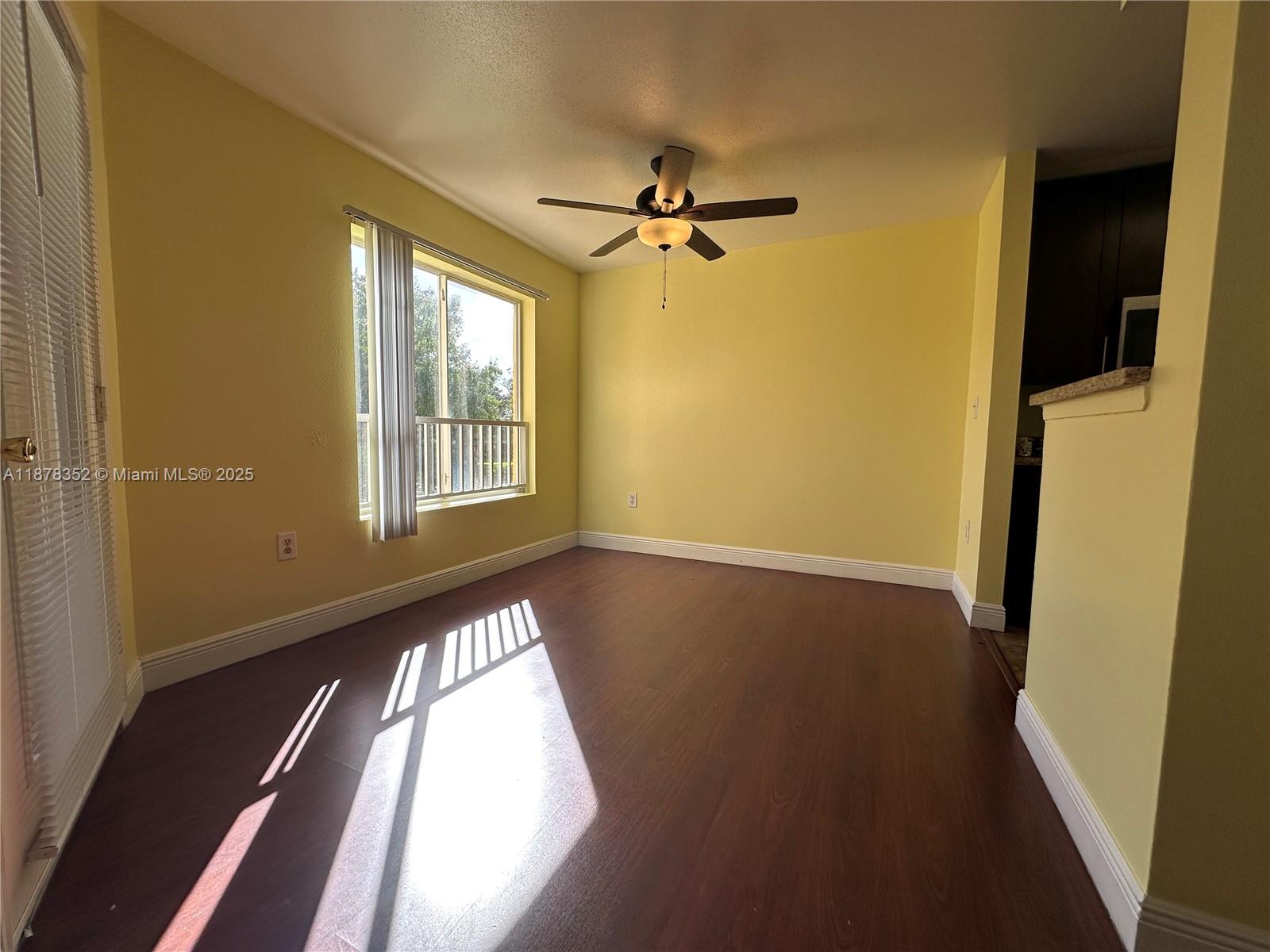 SAILBOAT POINTE CONDO - Residential