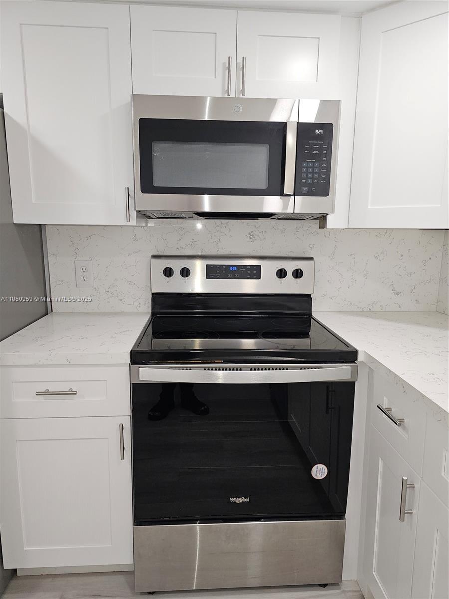 NEW HAMPTON AT CENTURY VI - Residential Lease