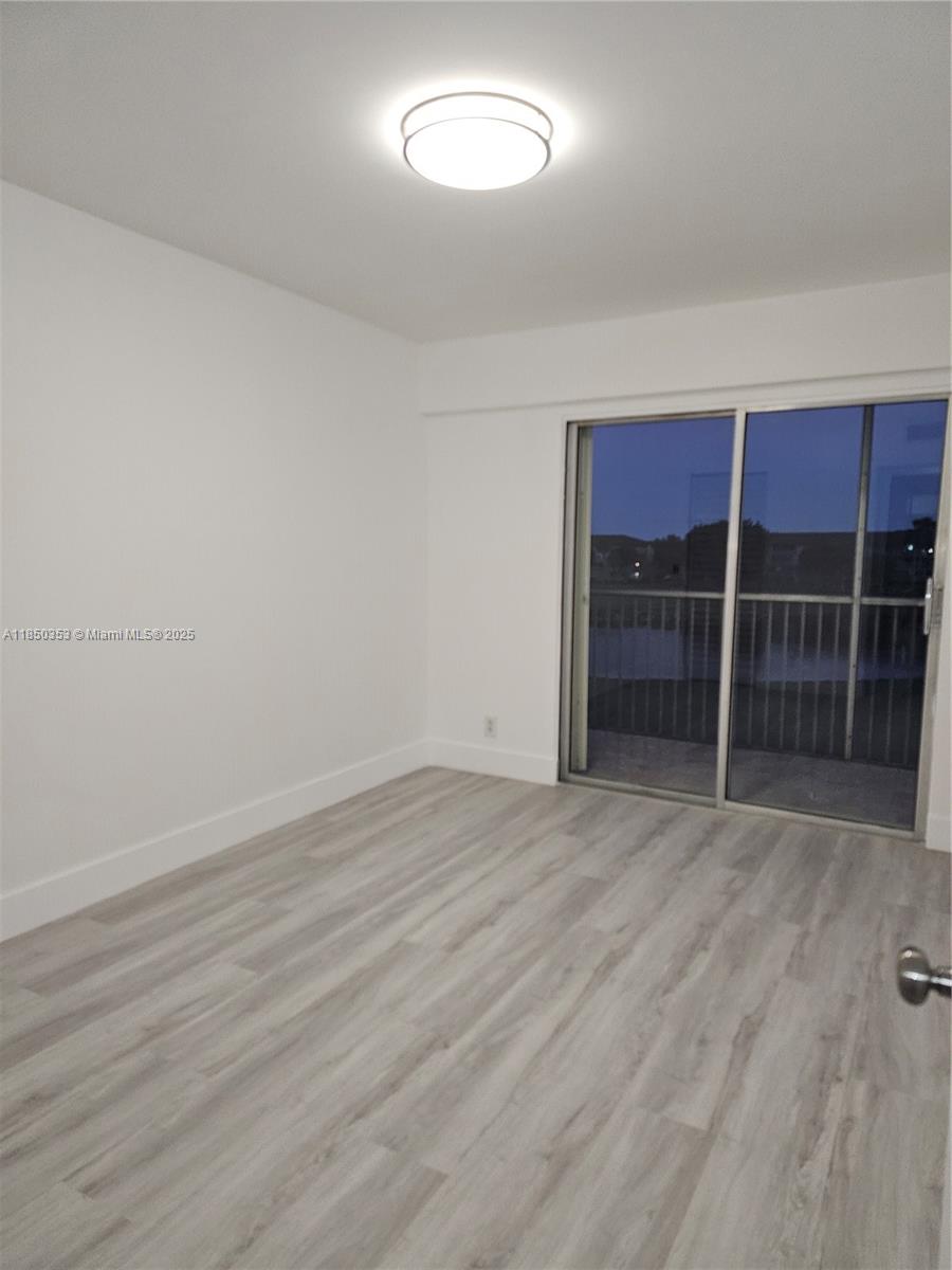 NEW HAMPTON AT CENTURY VI - Residential Lease