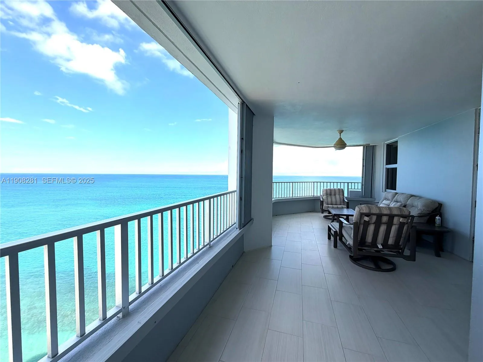 Singer Island, Florida, 33404, United States, 3 Bedrooms Bedrooms, ,3 BathroomsBathrooms,Residential,Active,1985820