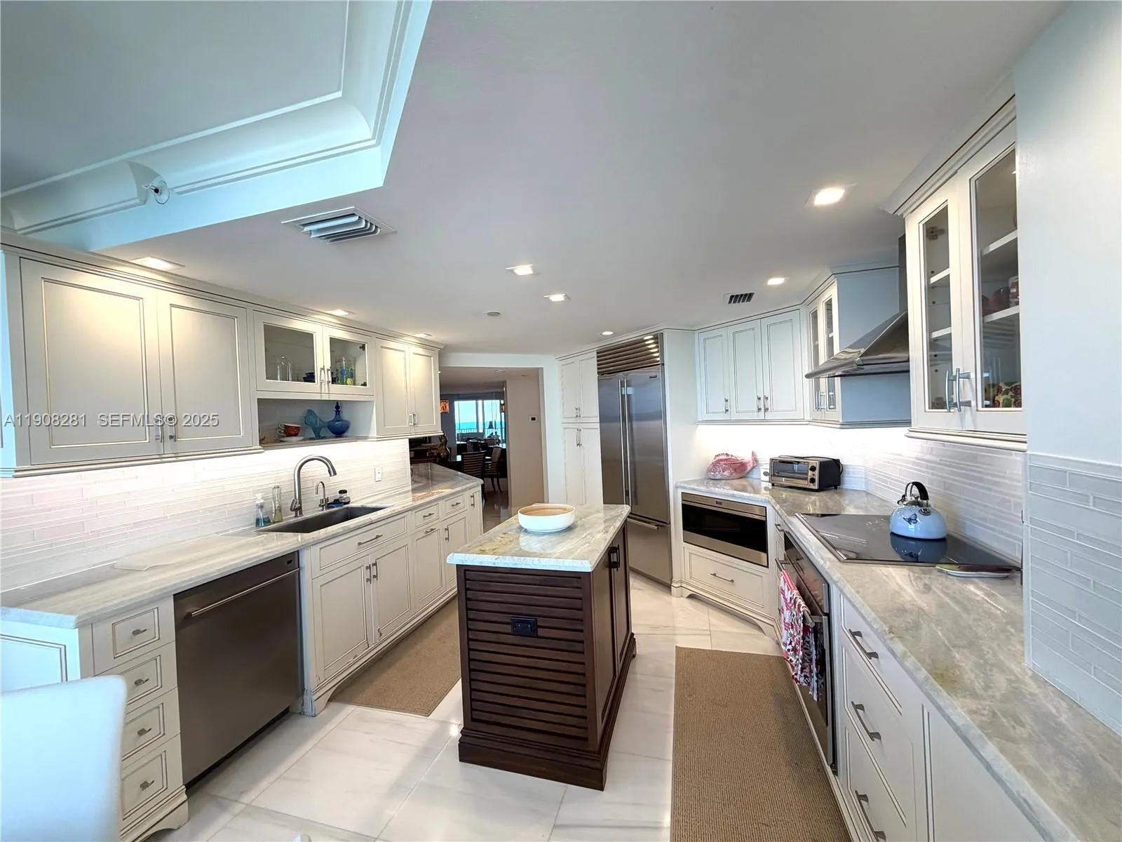 Singer Island, Florida, 33404, United States, 3 Bedrooms Bedrooms, ,3 BathroomsBathrooms,Residential,Active,1985820