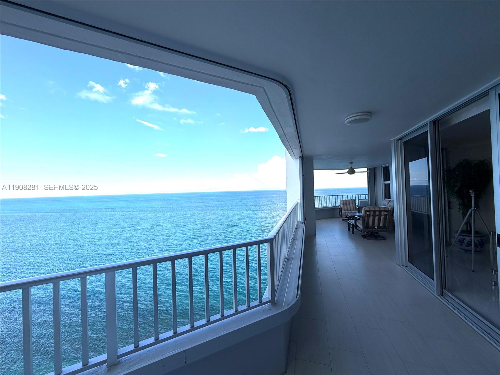 CORNICHE CONDO - Residential