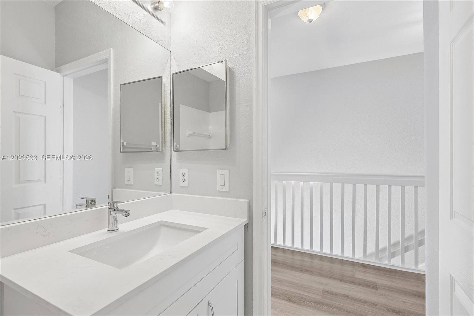 DORAL ISLES NORTH SEC TWO - Residential