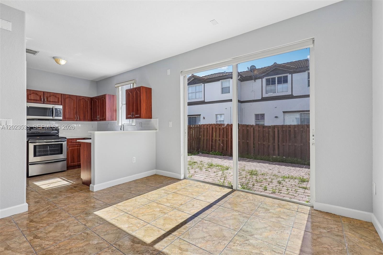 DORAL ISLES NORTH SEC TWO - Residential