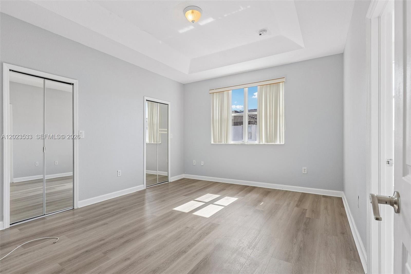 DORAL ISLES NORTH SEC TWO - Residential