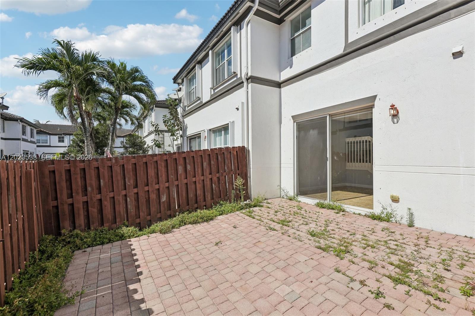 DORAL ISLES NORTH SEC TWO - Residential
