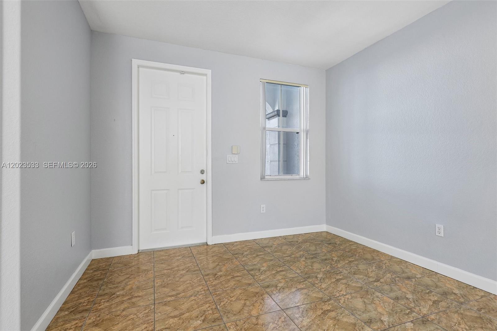 DORAL ISLES NORTH SEC TWO - Residential