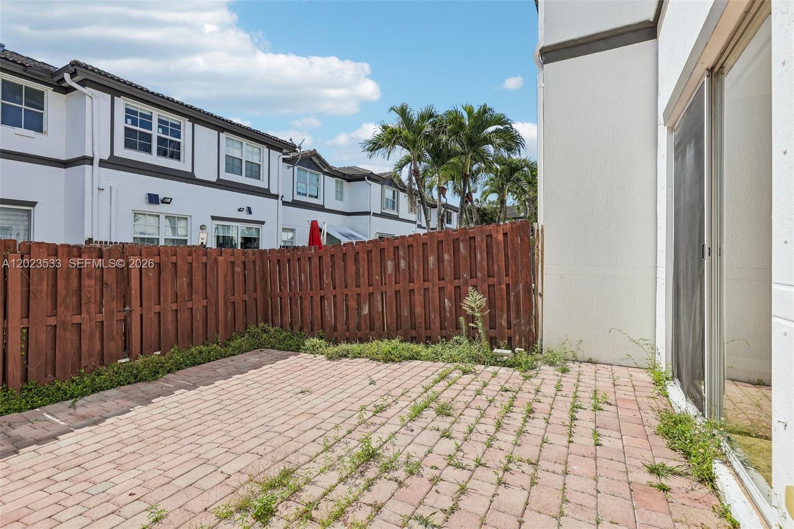 DORAL ISLES NORTH SEC TWO - Residential