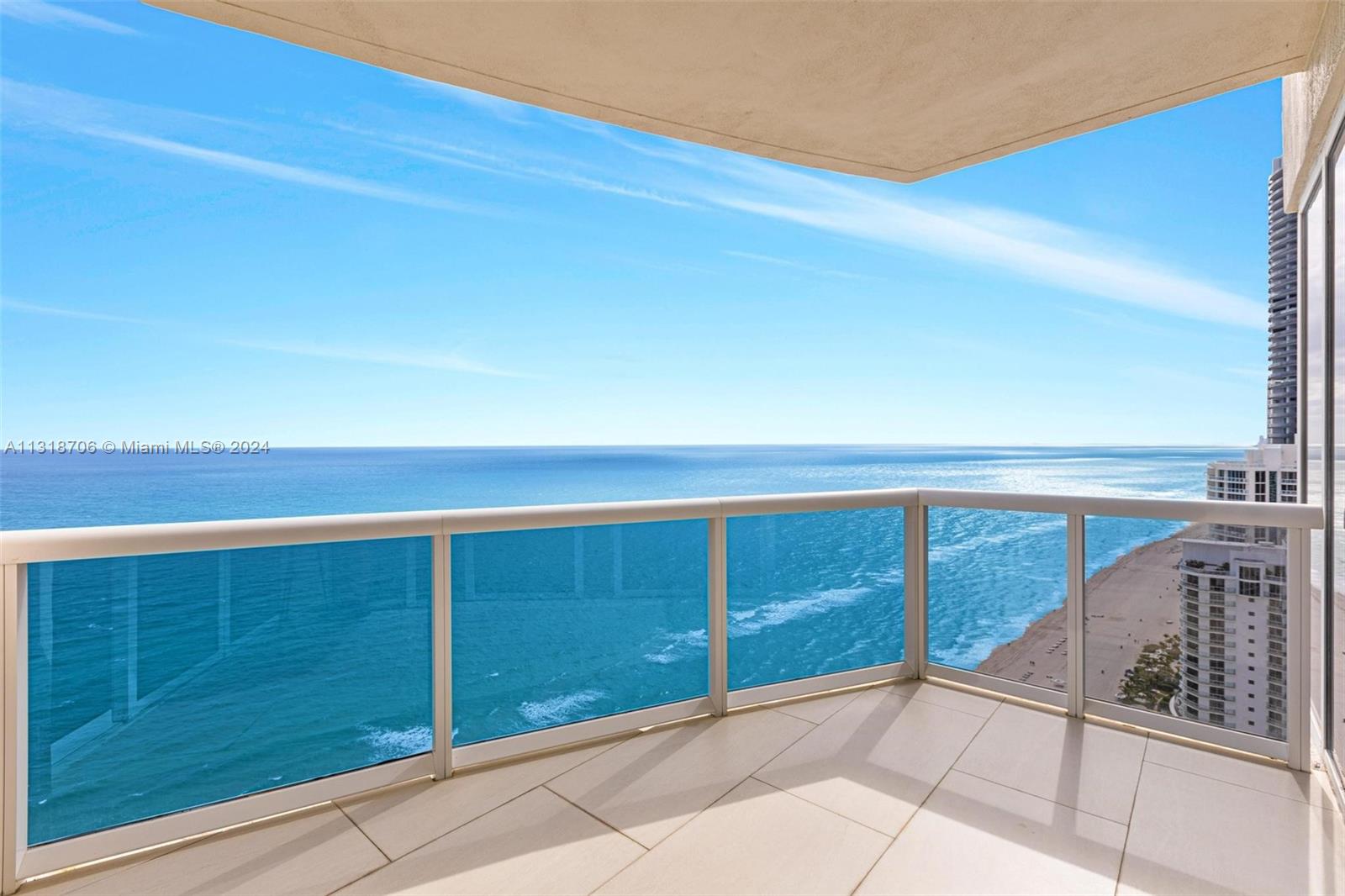 Photo 13 of 48 of 18911 Collins Ave 3701 condo