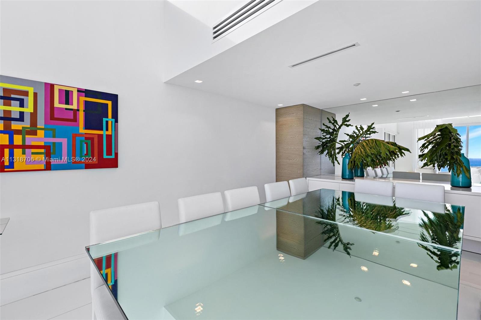 Photo 12 of 48 of 18911 Collins Ave 3701 condo