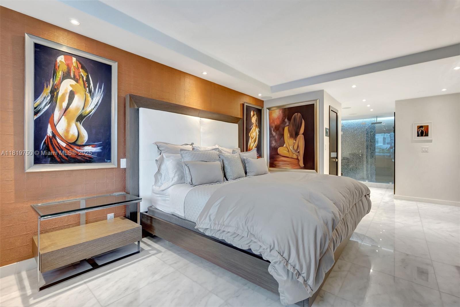 RONEY PALACE CONDO - Residential Lease