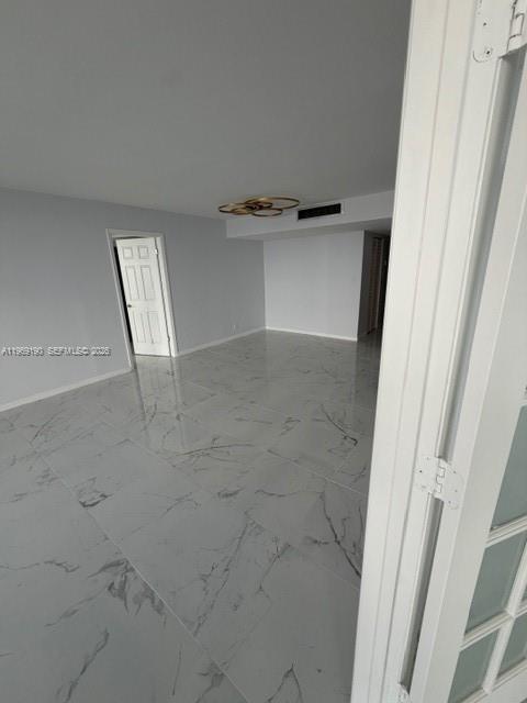 LA MER ESTATES EAST CONDO - Residential Lease