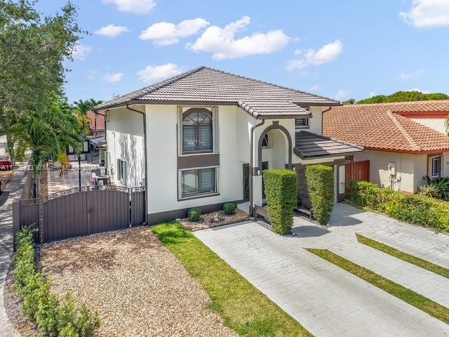 8900 NW 153rd Ter