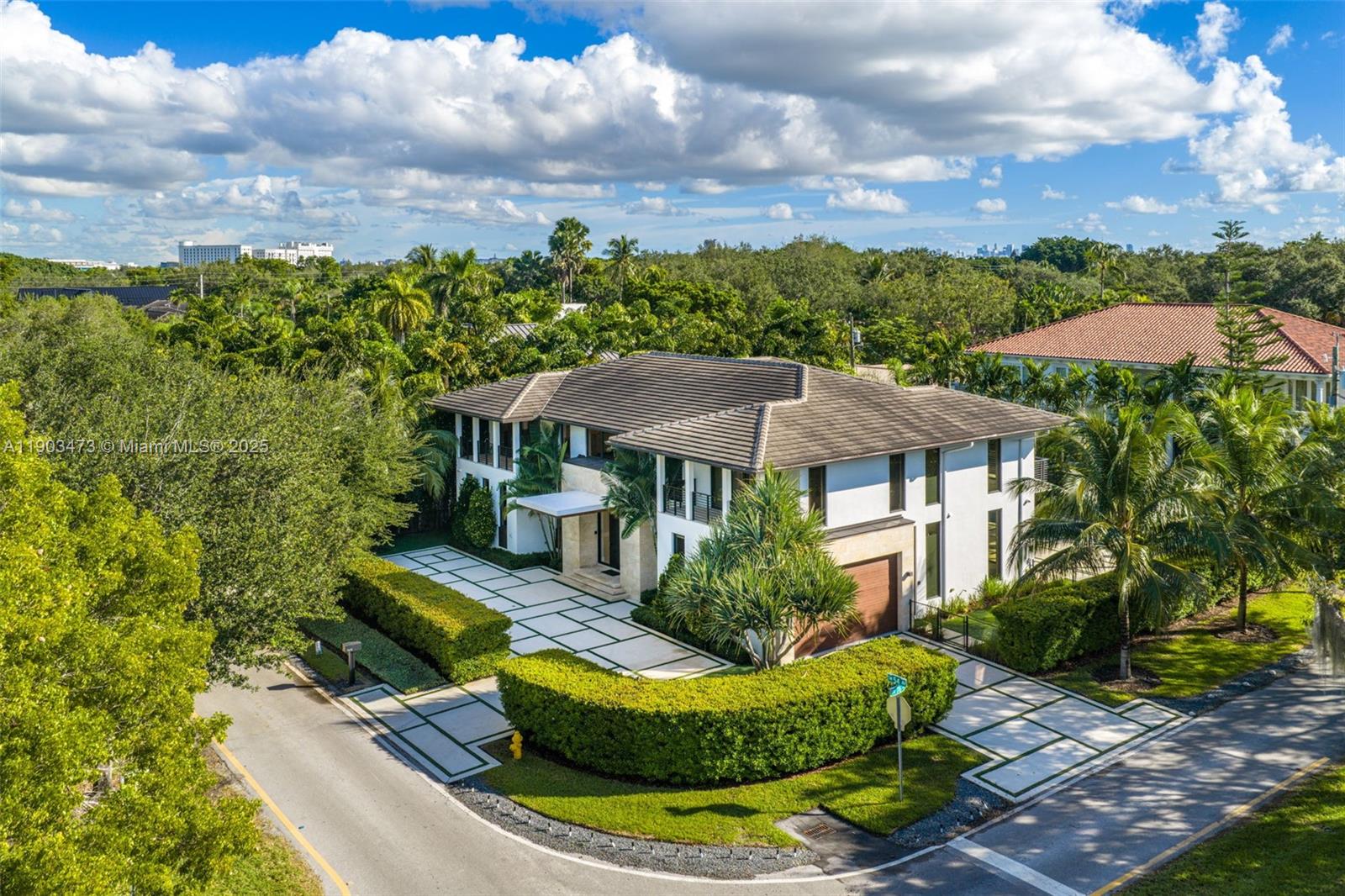 HIGH PINES REV PLAT OF 2N - Residential