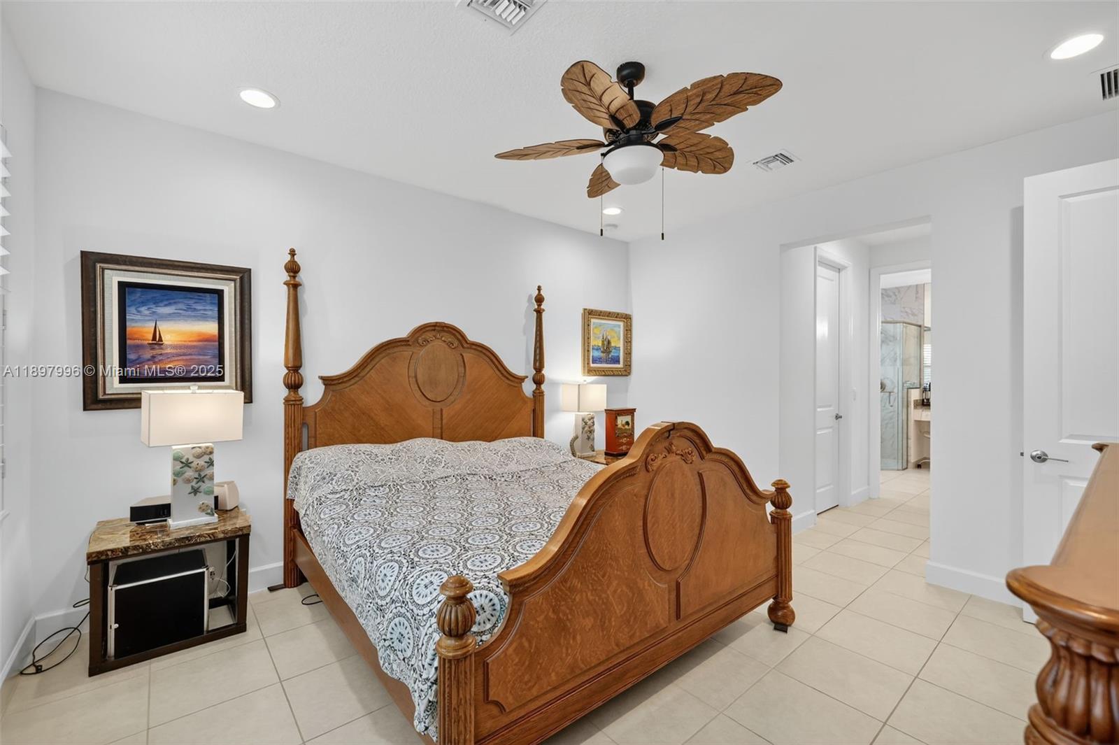 Valencia Grove - Residential