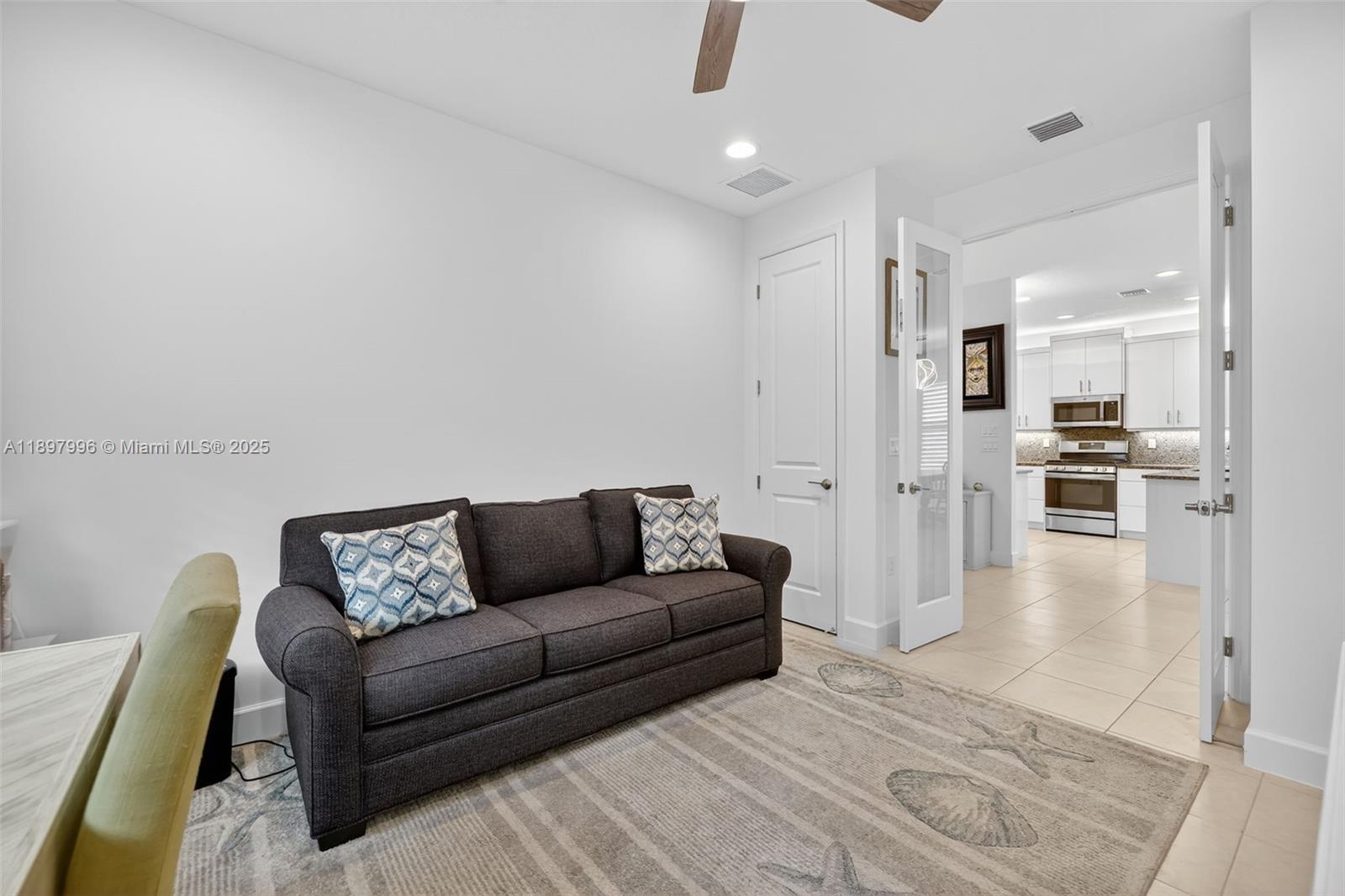 Valencia Grove - Residential