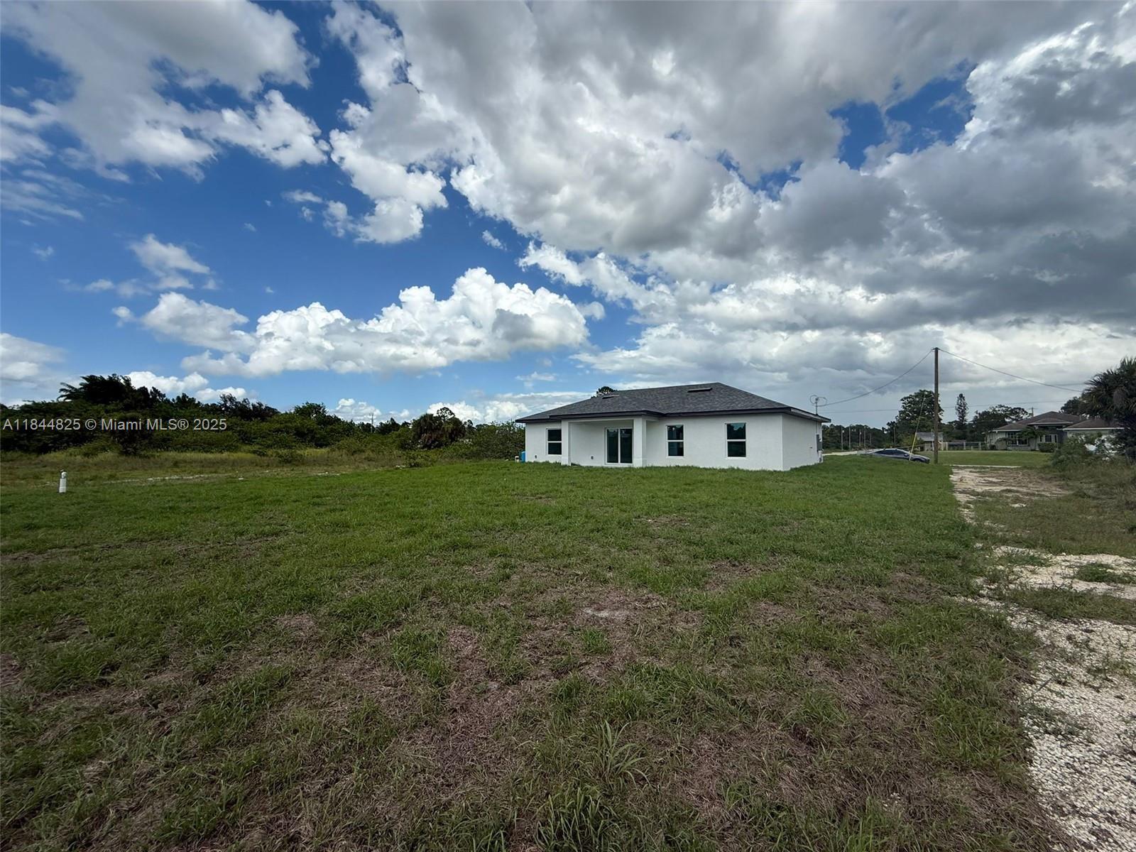 LA08 - Southeast Lehigh Ac - Residential