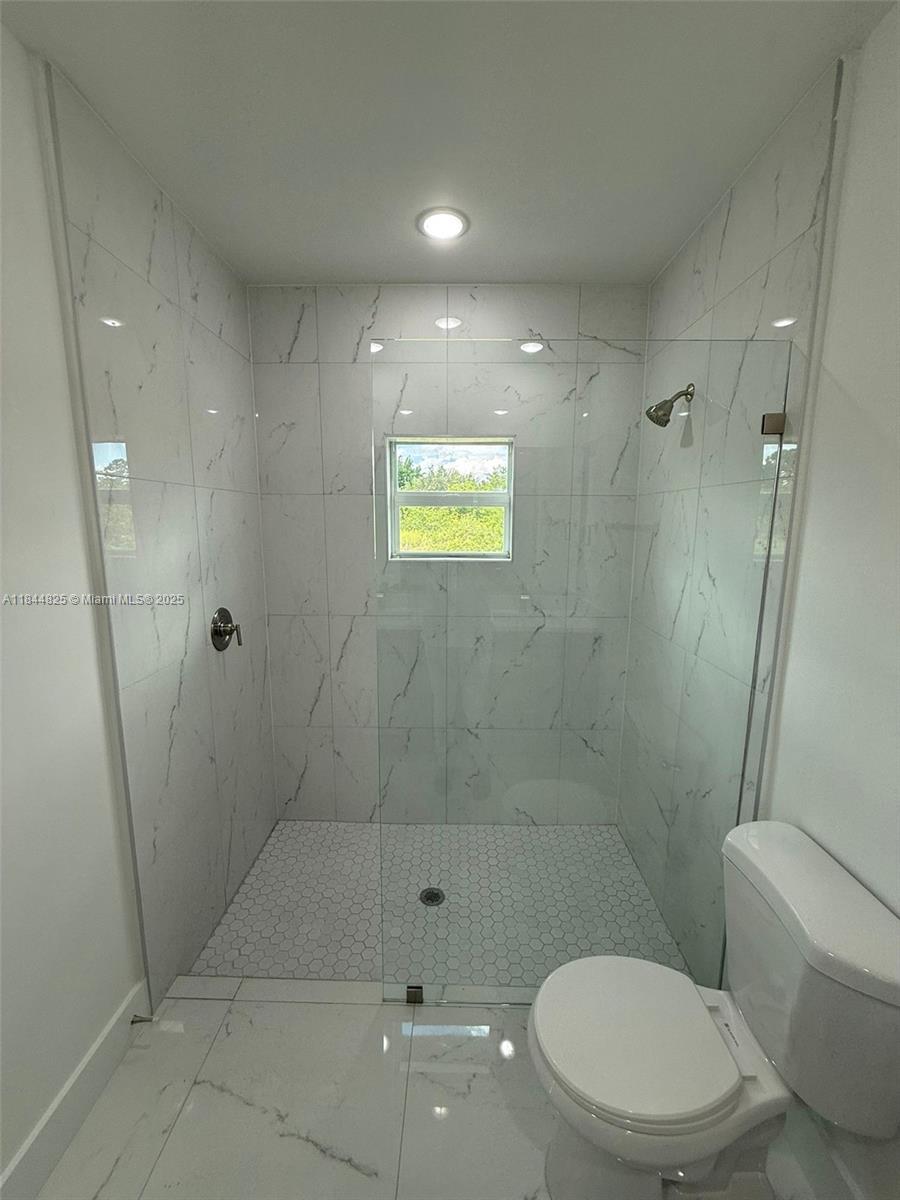 LA08 - Southeast Lehigh Ac - Residential