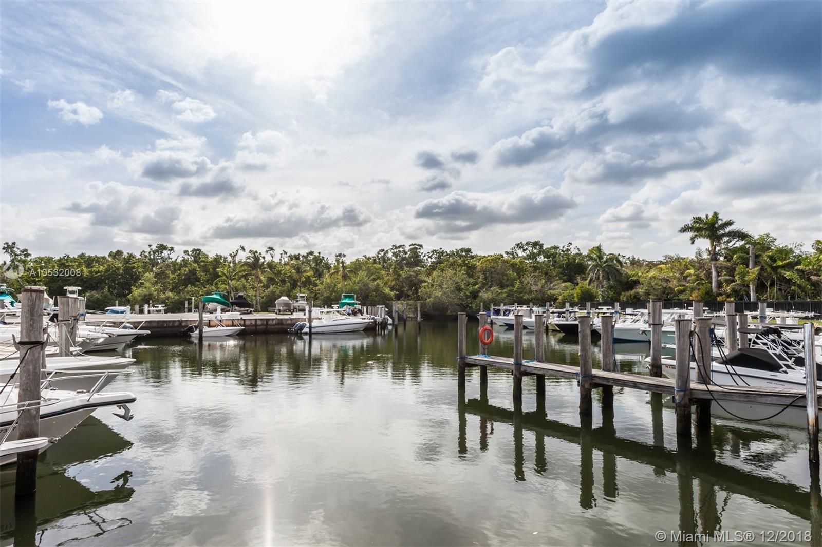 SNAPPER CREEK LAKES SUB - Residential