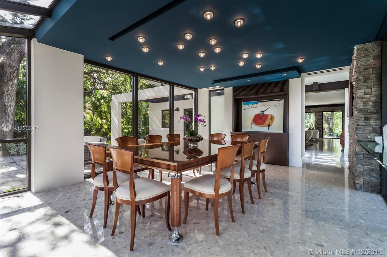 SNAPPER CREEK LAKES SUB - Residential