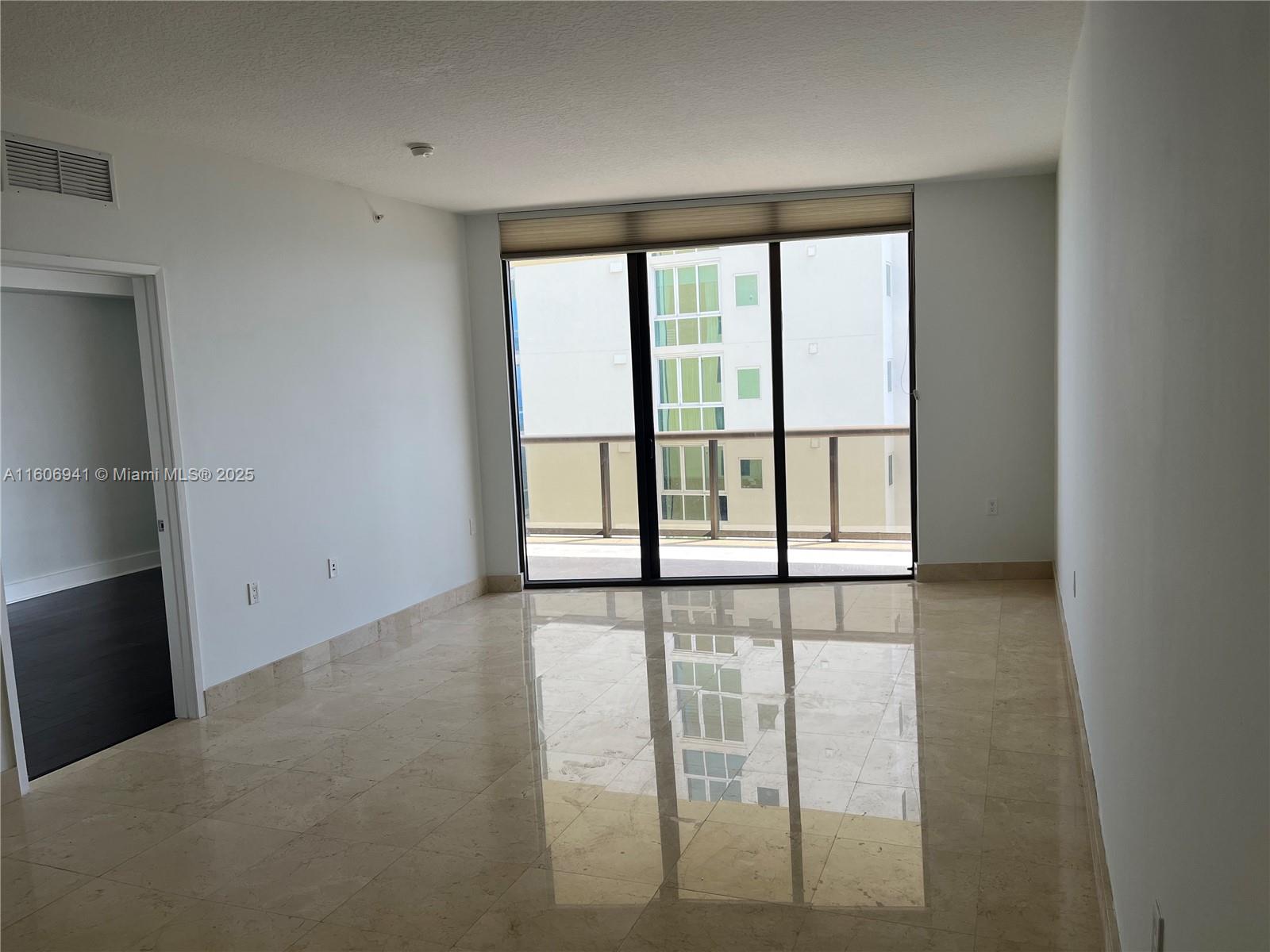 16275 Collins Ave 2603