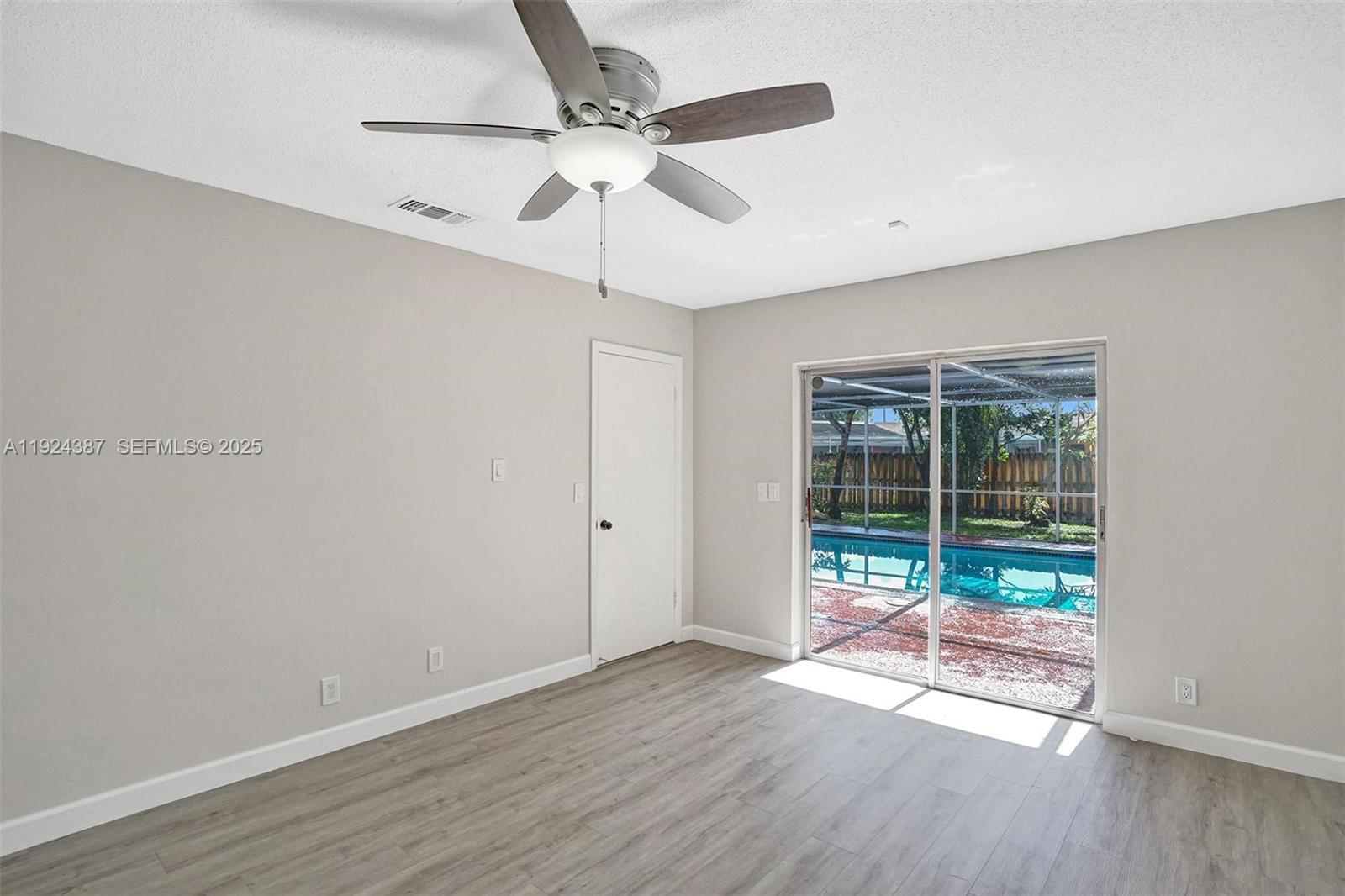 GREEN ACRES - Residential