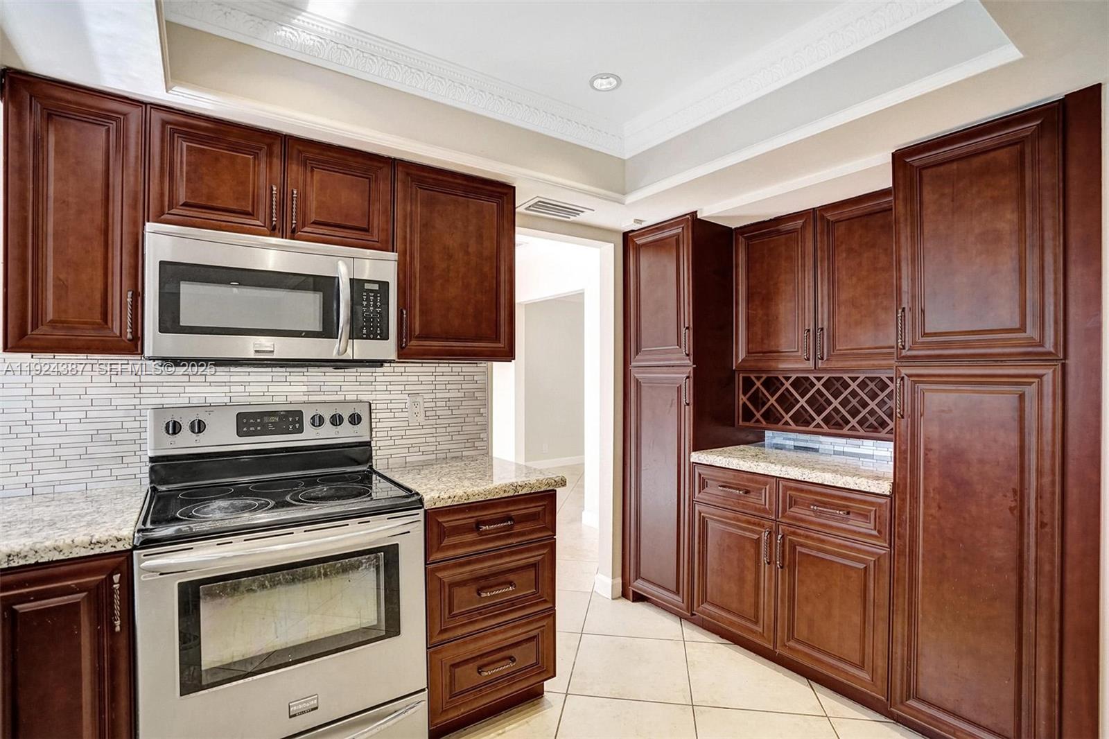 GREEN ACRES - Residential