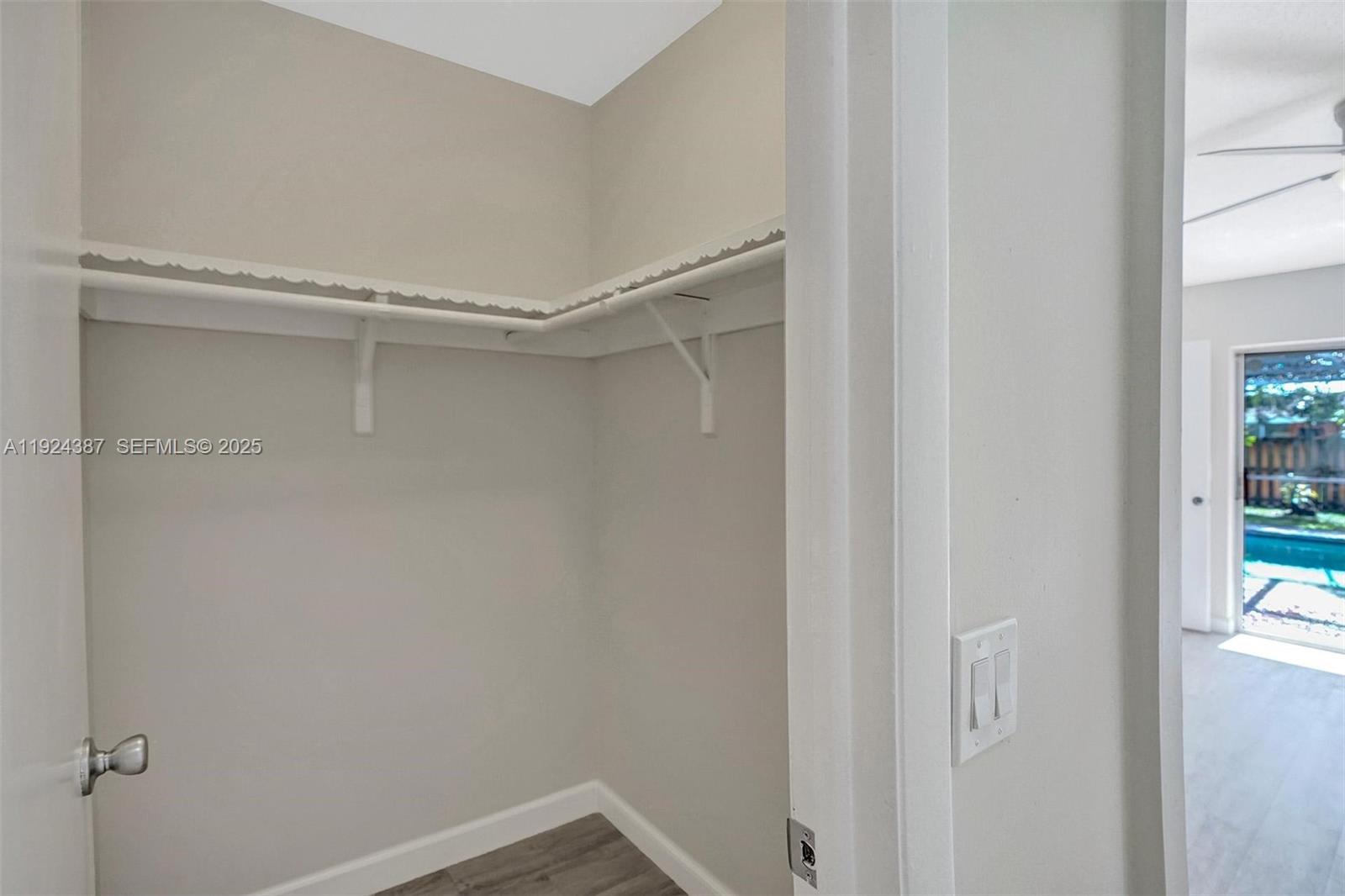 GREEN ACRES - Residential