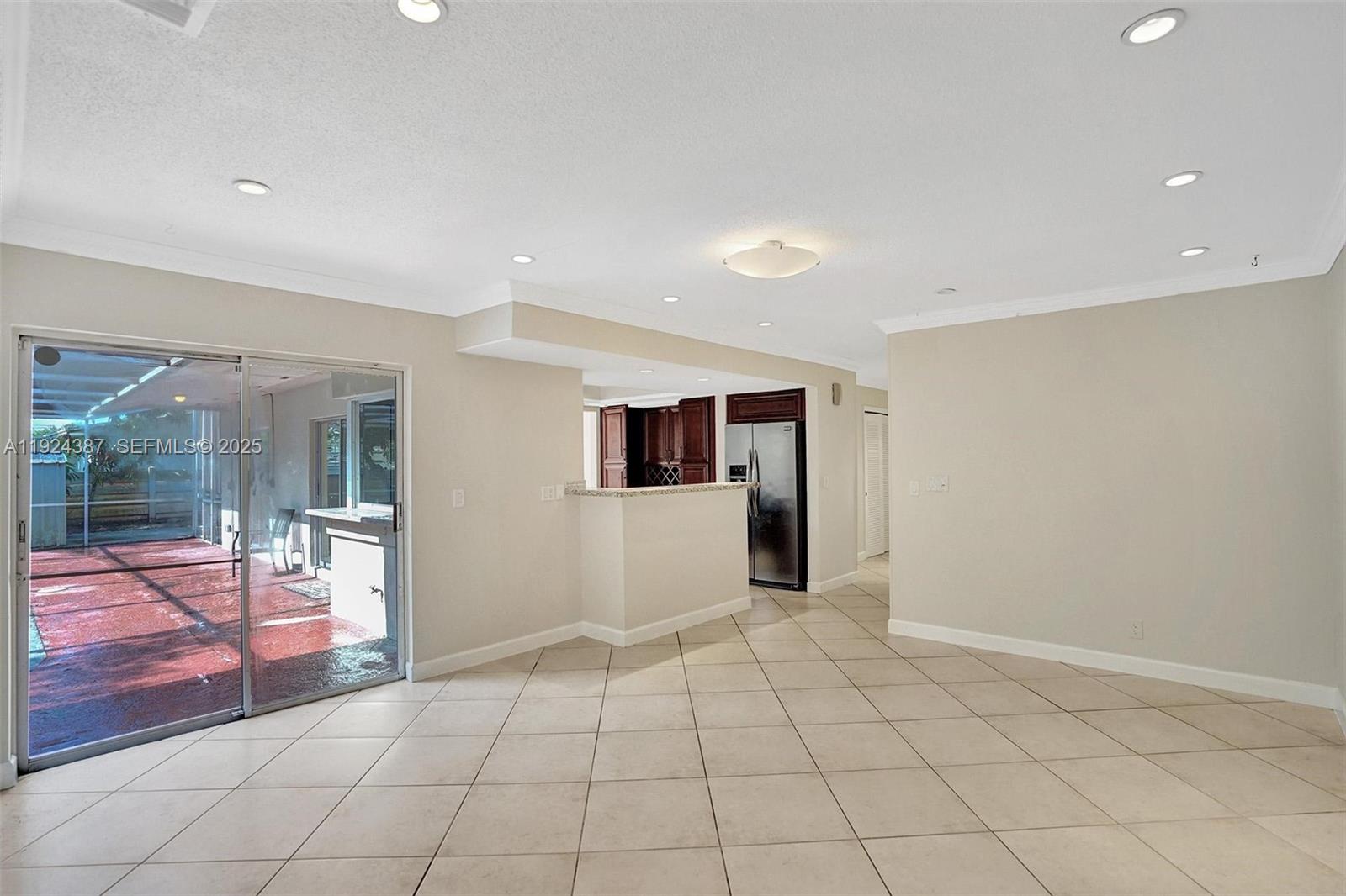 GREEN ACRES - Residential