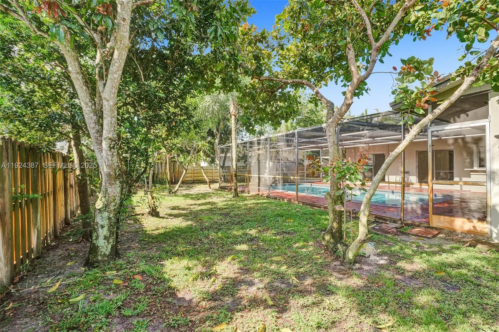 GREEN ACRES - Residential