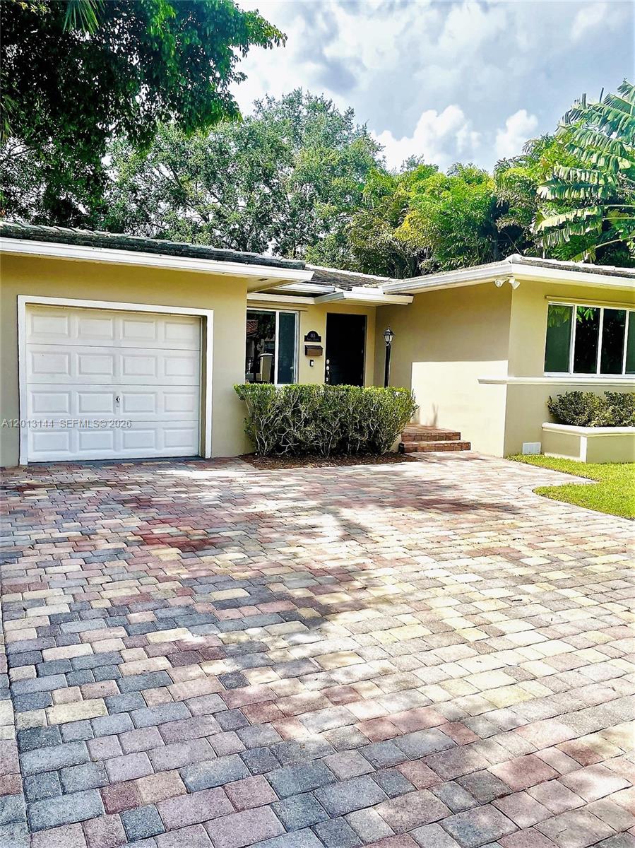 813 Angelo Ave 0