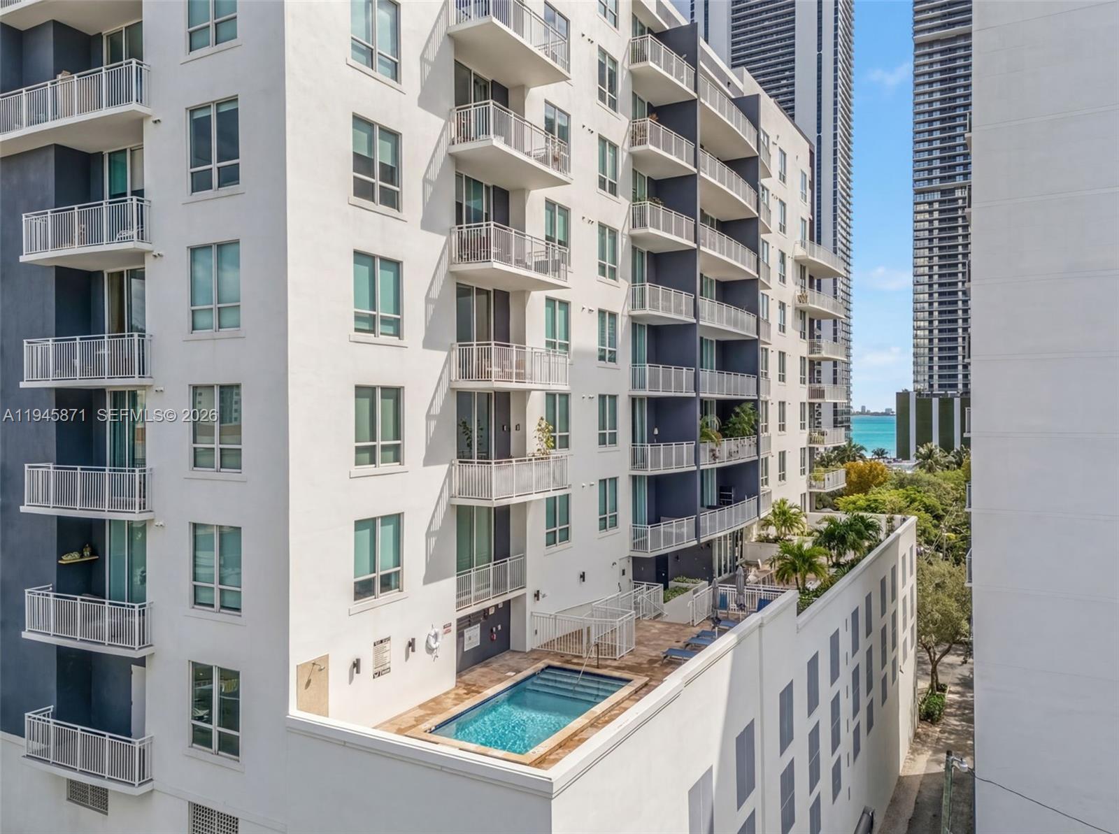 UPTOWN LOFTS CONDO - Residential