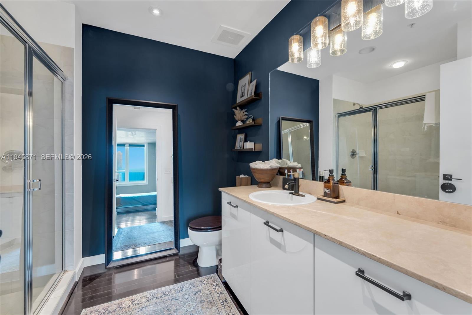 UPTOWN LOFTS CONDO - Residential