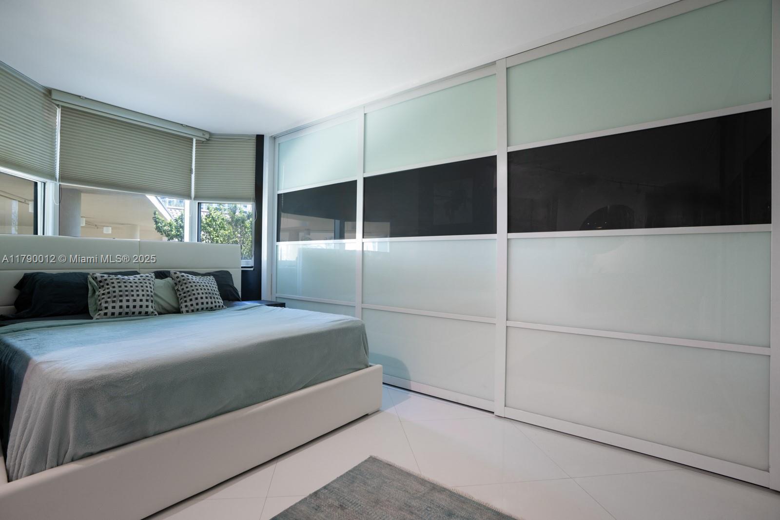 PORTOFINO TOWER CONDO - Residential