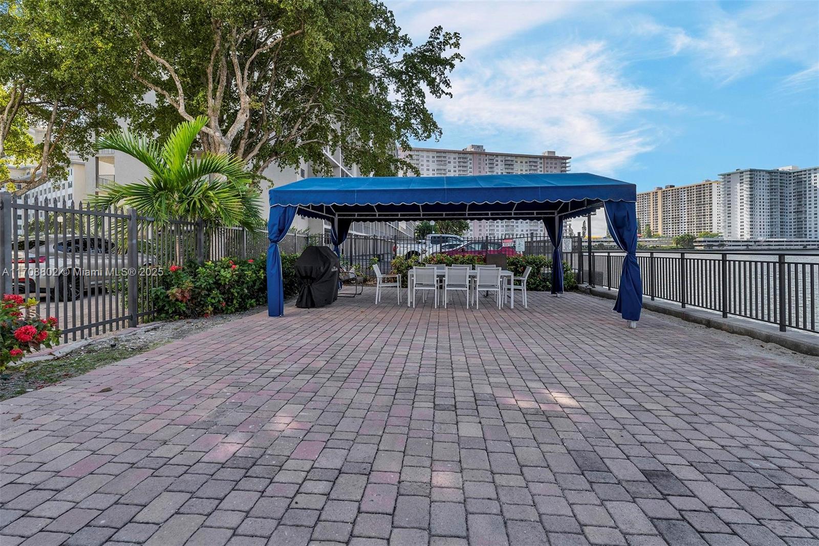 BAY COUNTRY CLUB CONDO - Residential