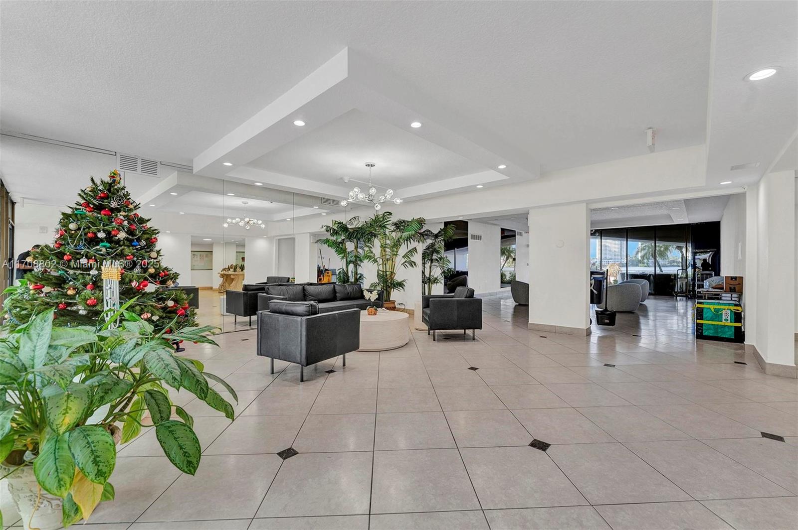 BAY COUNTRY CLUB CONDO - Residential