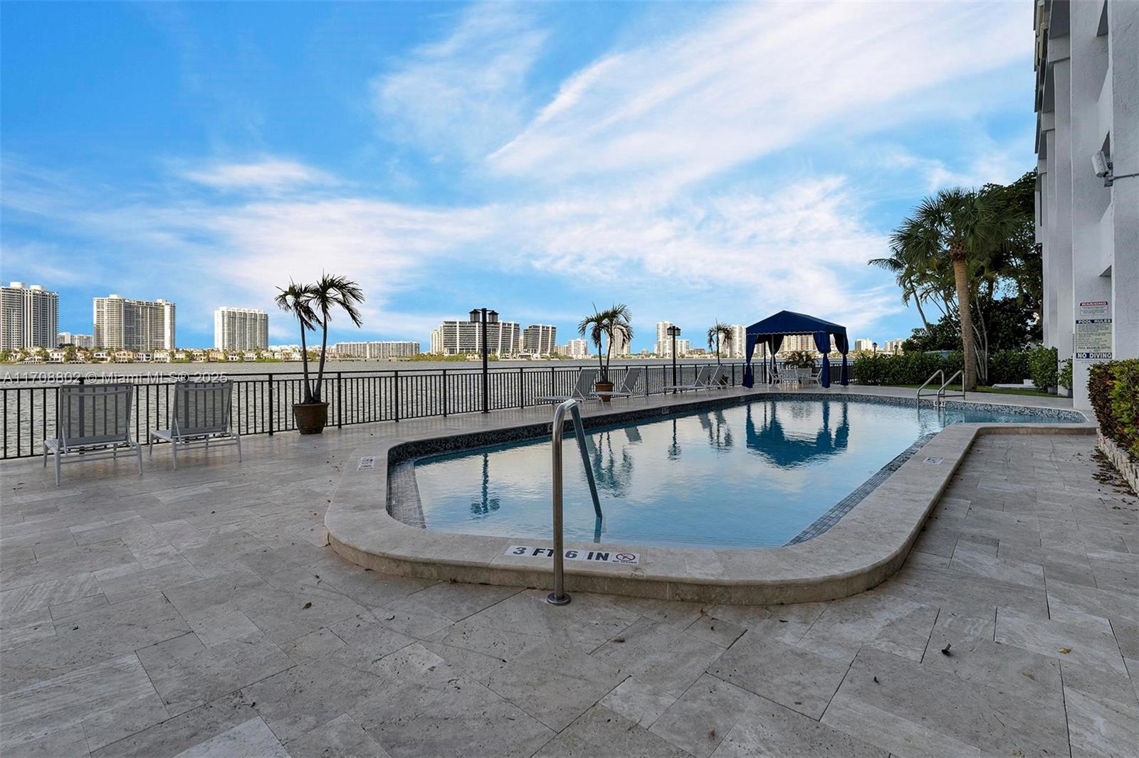 BAY COUNTRY CLUB CONDO - Residential