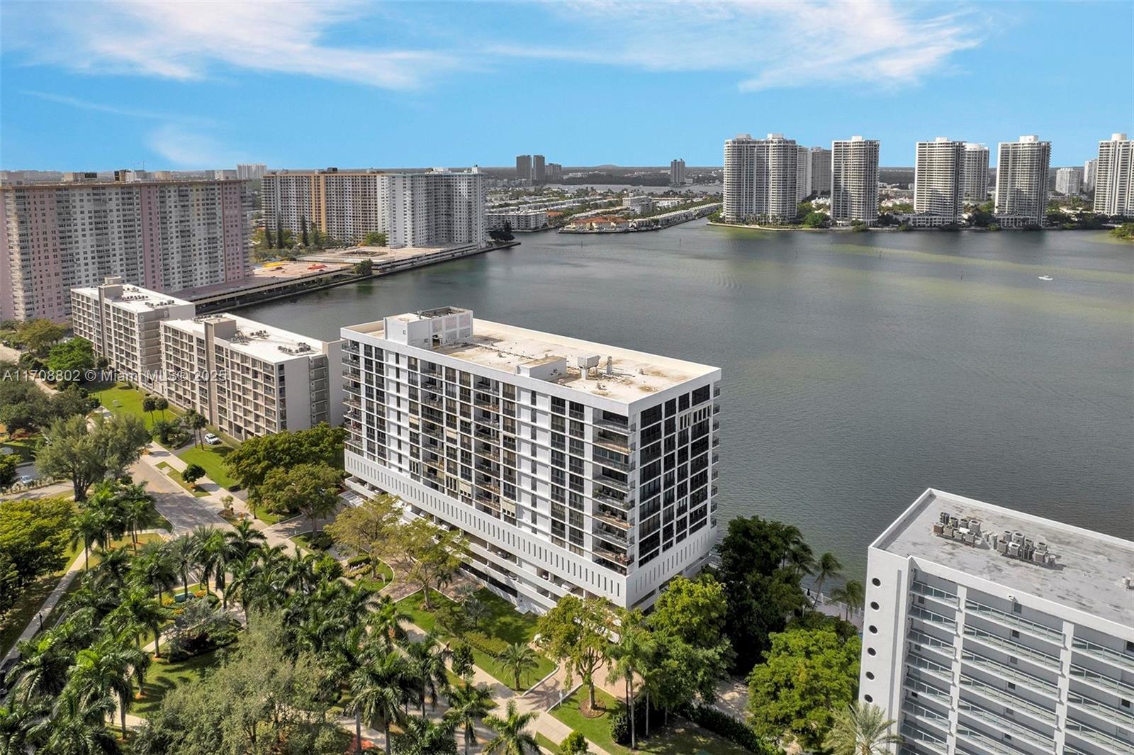 BAY COUNTRY CLUB CONDO - Residential