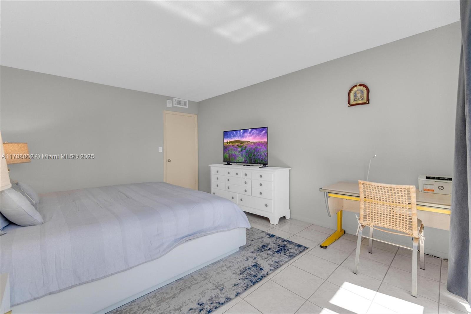 BAY COUNTRY CLUB CONDO - Residential