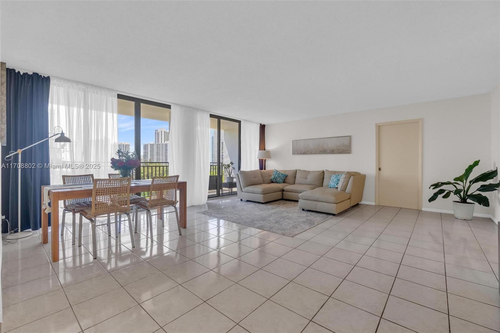 BAY COUNTRY CLUB CONDO - Residential