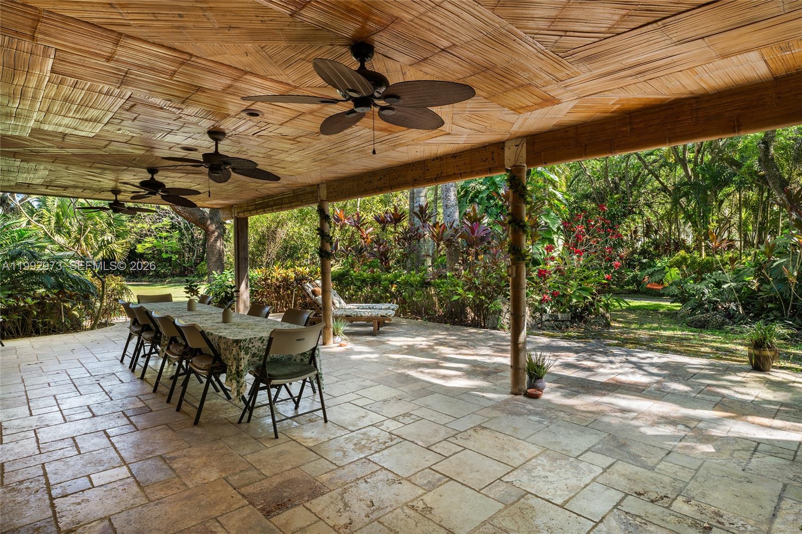 BREEZY OAKS - Residential