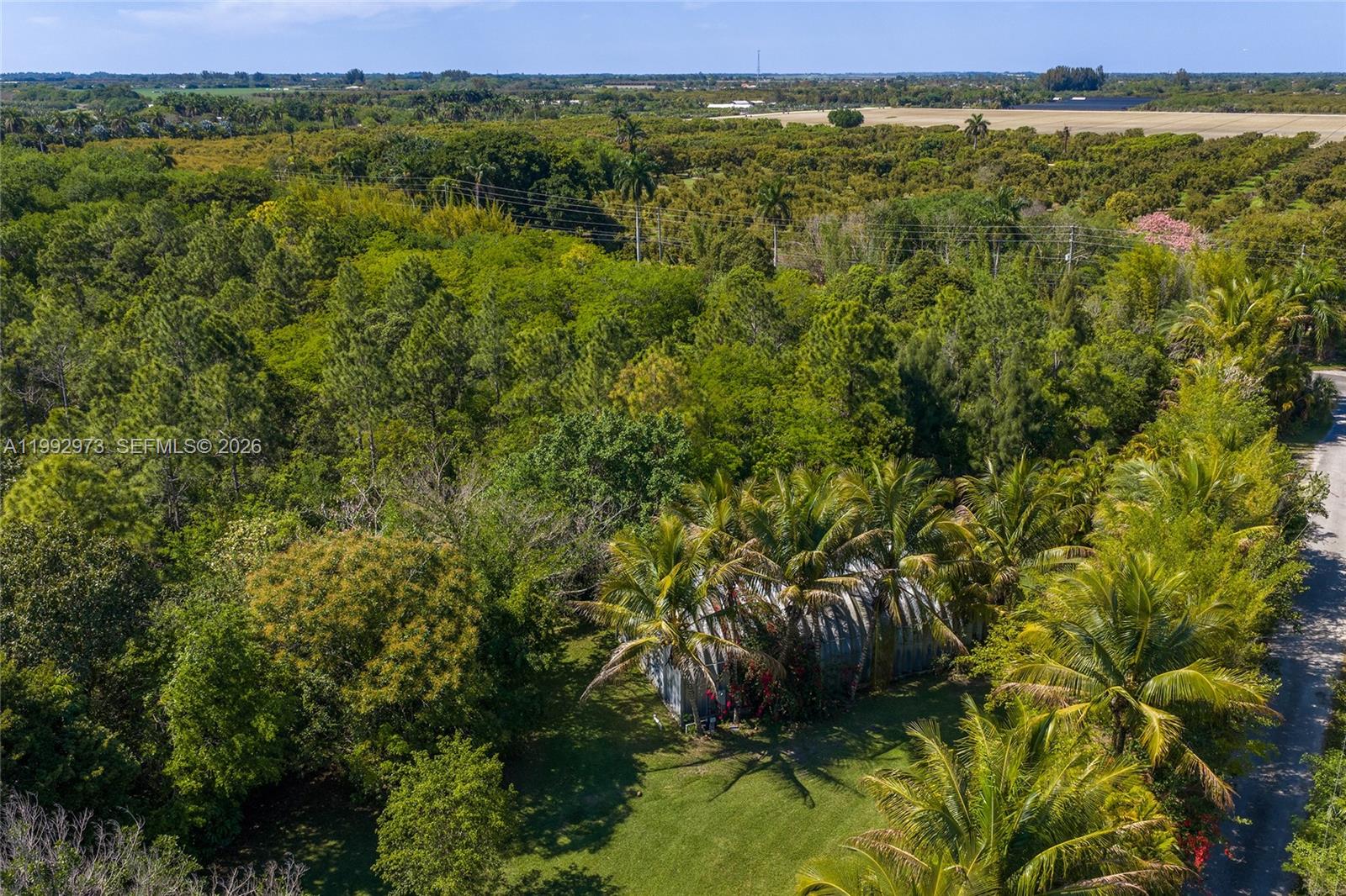 BREEZY OAKS - Residential