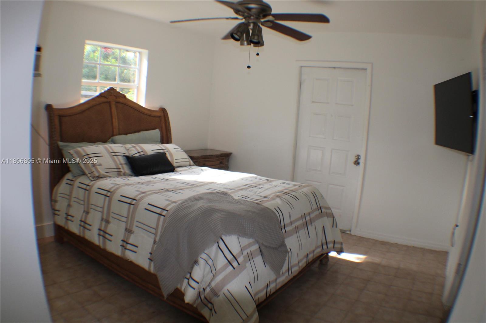 PALM DRIVE ESTATES - Residential
