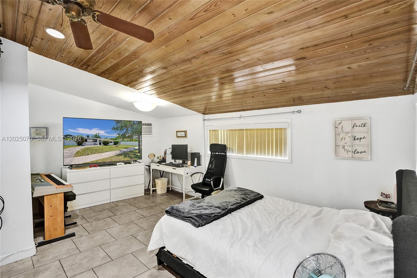 CUTLER RIDGE SEC 5 - Residential
