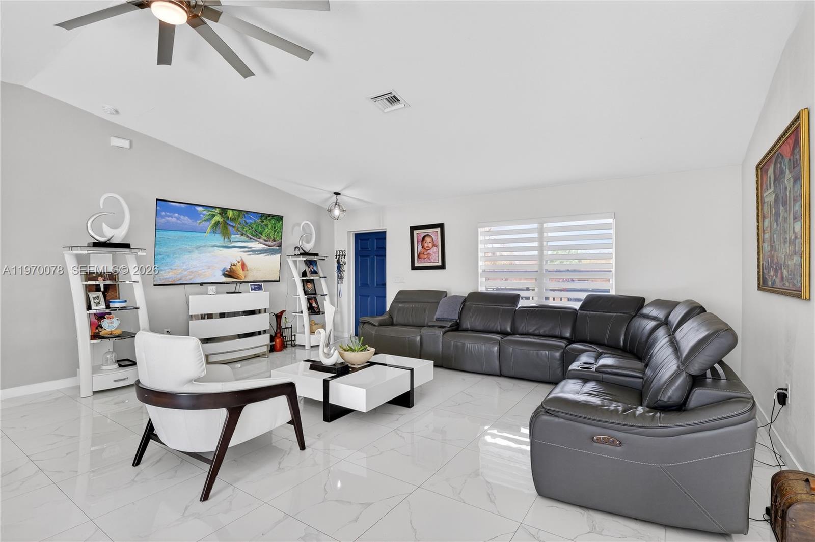 Port LaBelle - Residential