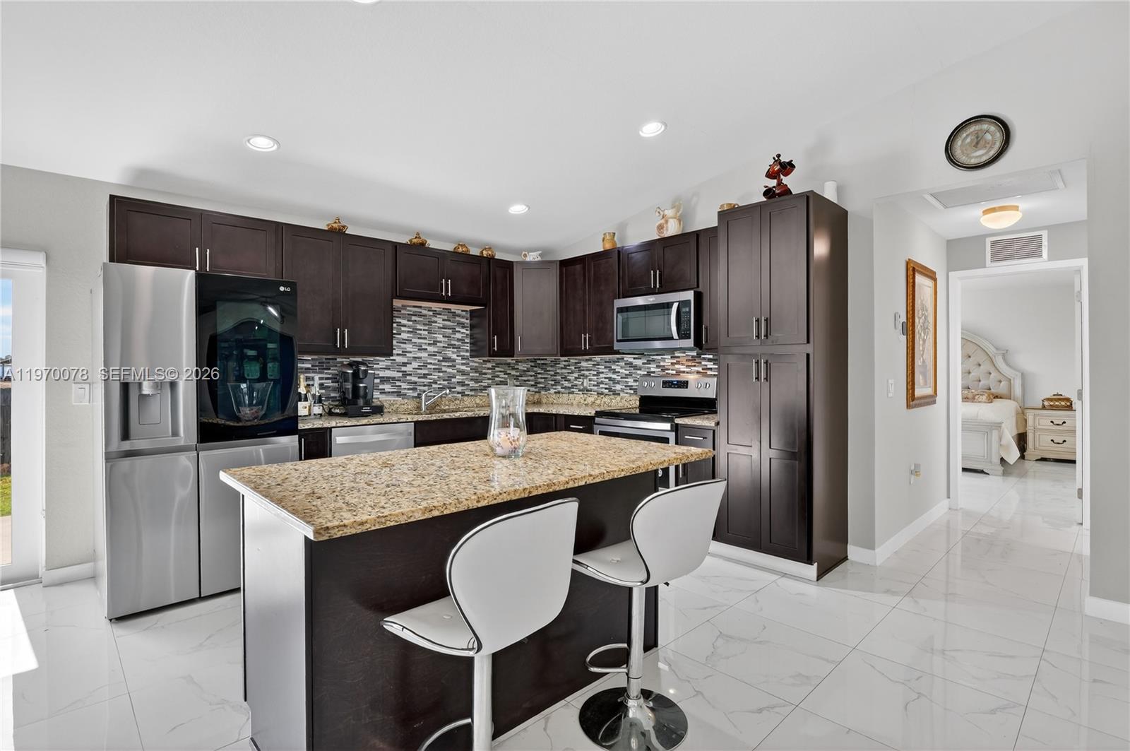 Port LaBelle - Residential