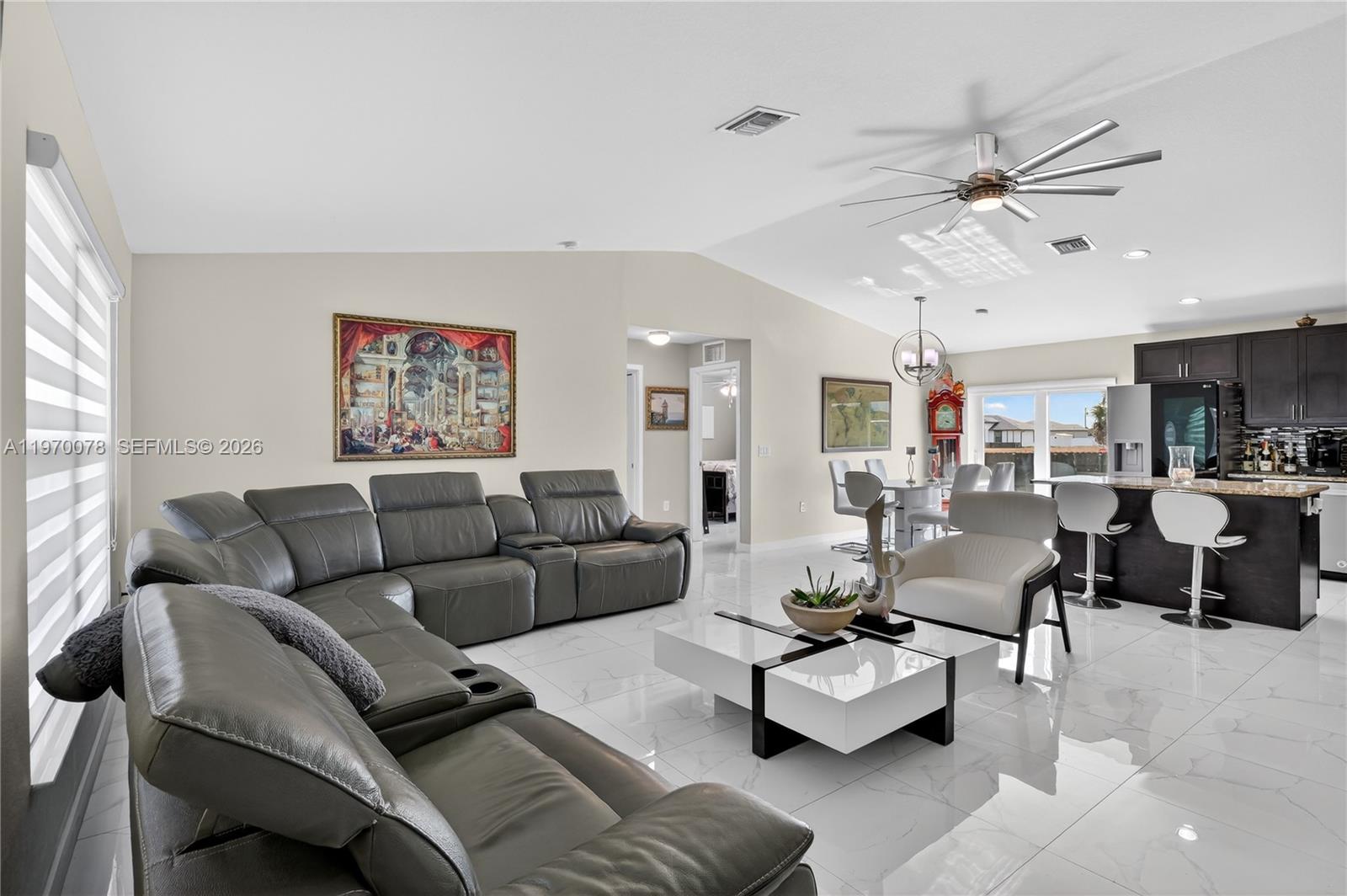 Port LaBelle - Residential