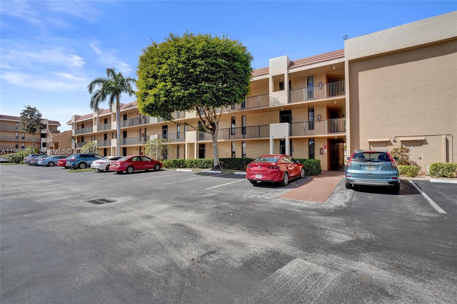 CORAL GATE IV CONDO - Residential