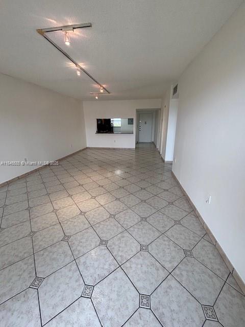 WEST FONTAINE CONDO - Residential Lease